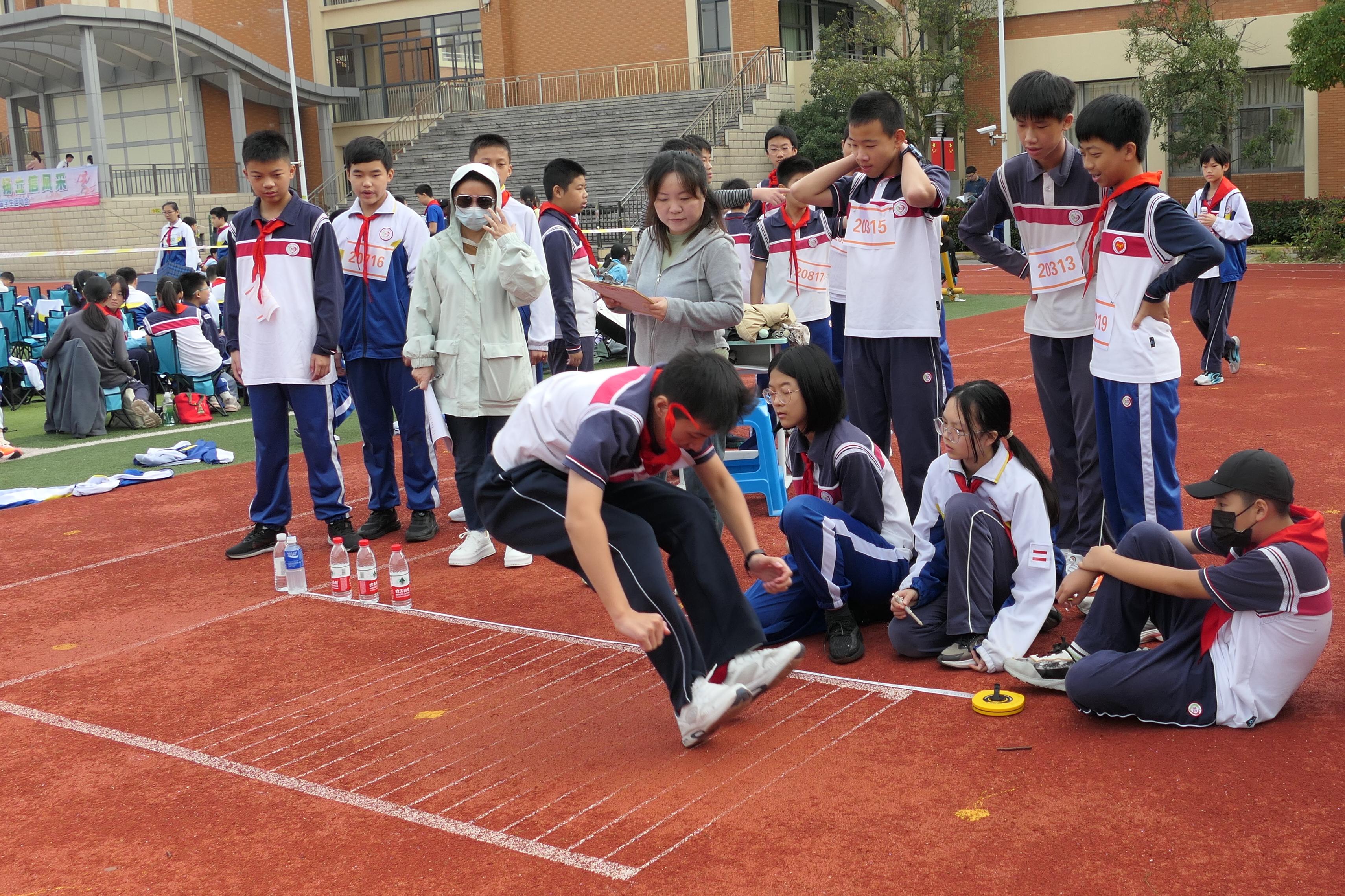 L1055849.JPG L1055849.JPG