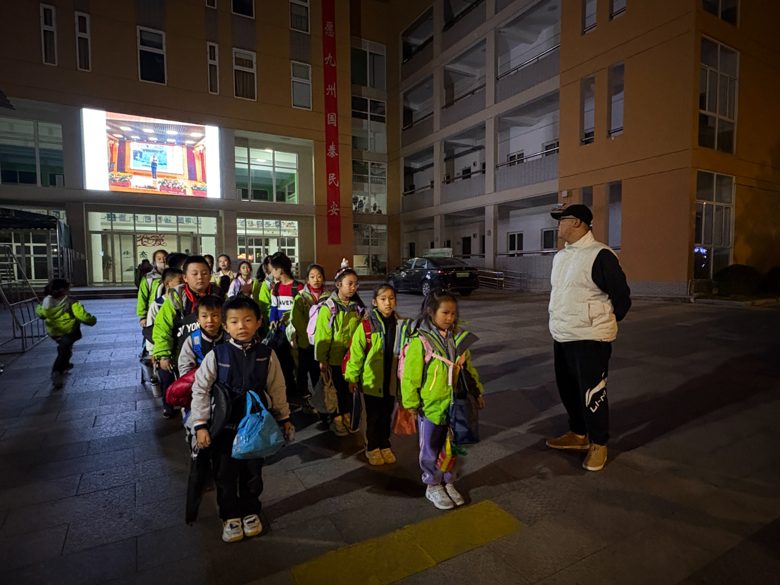 b515d68b483ebd9226d361a03418005.jpg b515d68b483ebd9226d361a03418005.jpg