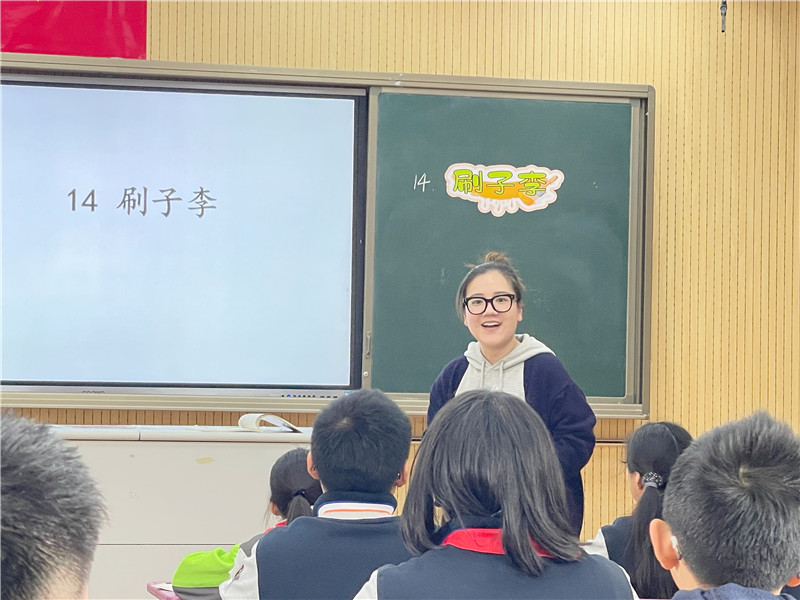 徐佳颖 1.jpg 徐佳颖 1.jpg