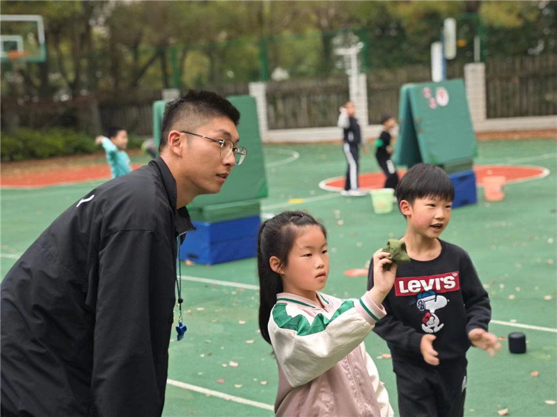 张葆泓1.jpg 张葆泓1.jpg