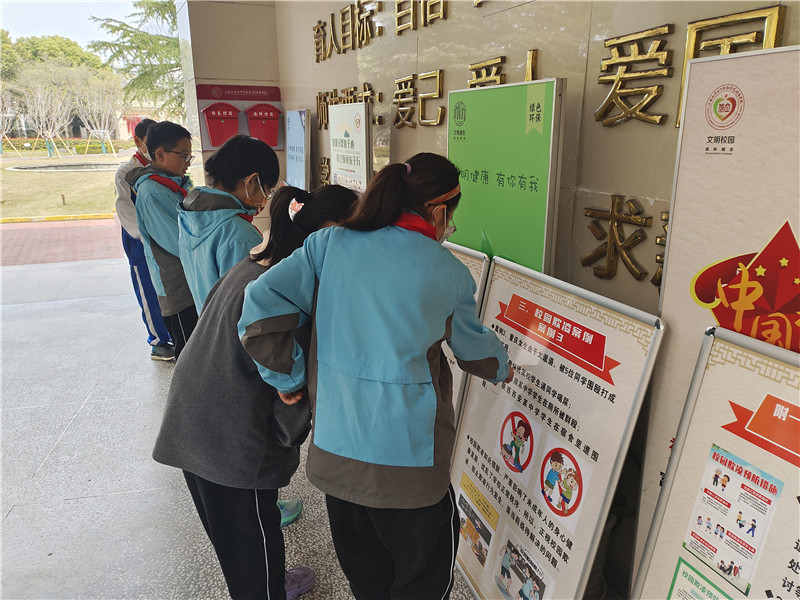 1dc9c0e2dbf35f537193f1348efca13.jpg 1dc9c0e2dbf35f537193f1348efca13.jpg