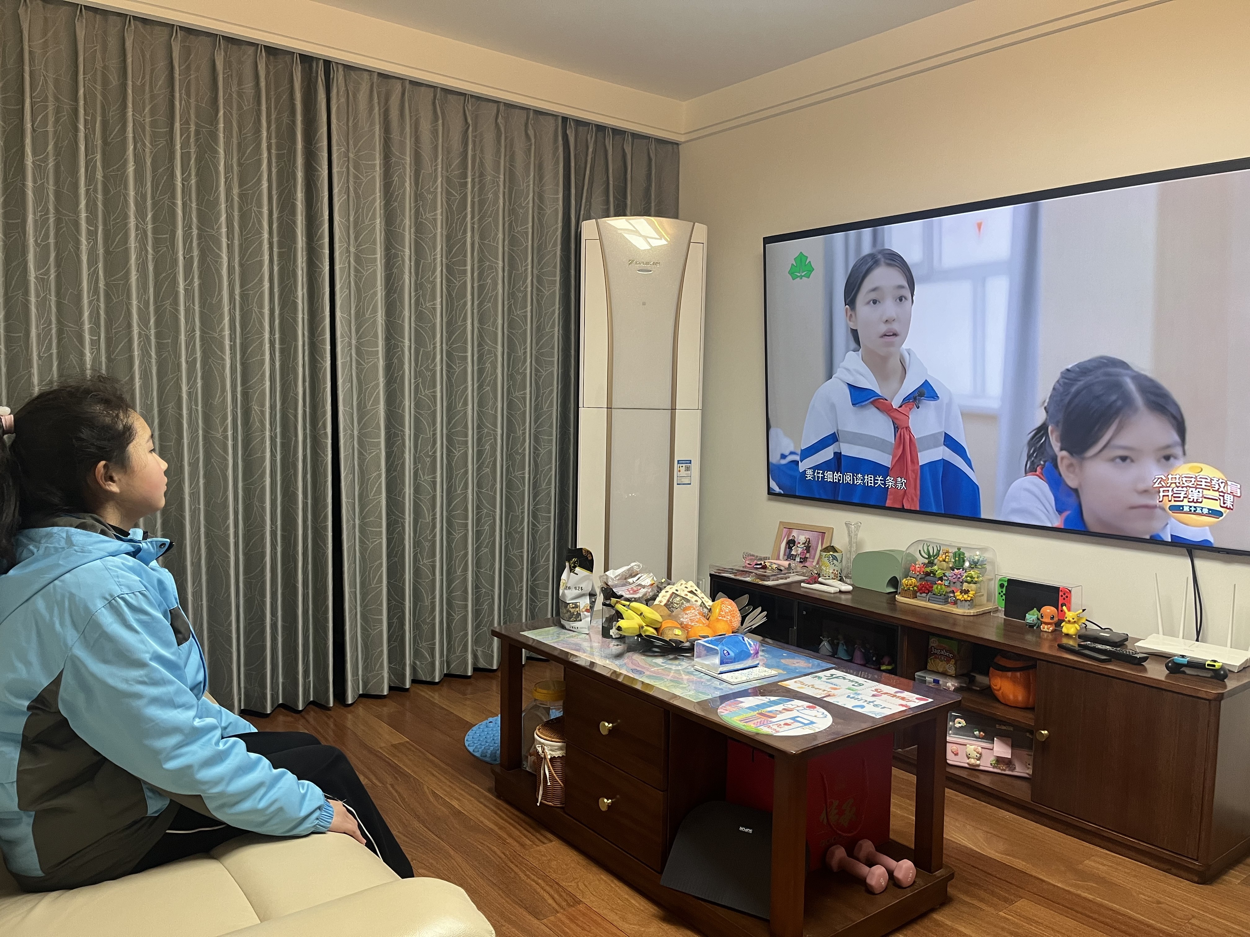 CYR_2025-02-17 09.30.18_picture-1_02.png