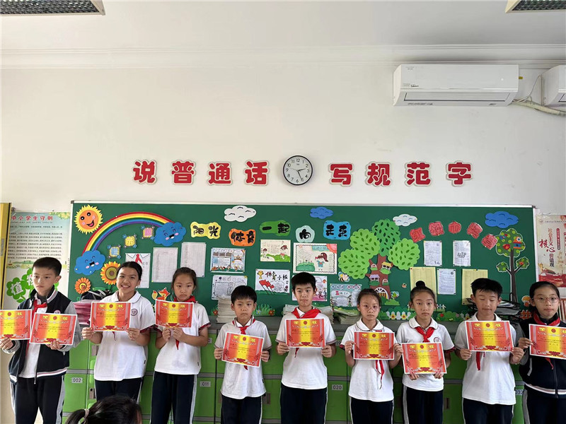 4be44102a037cbf9fbdfc72bbbb9181.jpg 4be44102a037cbf9fbdfc72bbbb9181.jpg